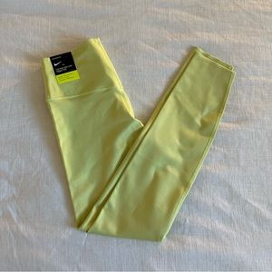 Nike Luxe Performance Leggings
